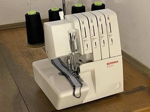 Bernina 800 DL Overlock