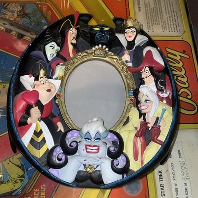 Disney Villain Cruella/Maleficent/Ursula/Jafar & More 3D Picture Frame  