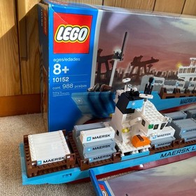 LEGO Sculptures Maersk Sealand Container Ship {2004 Edition} 10152 Used Comp