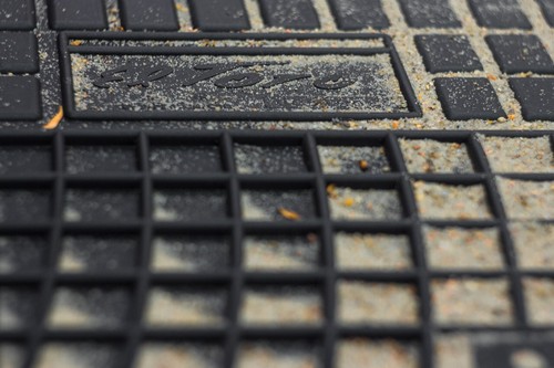 ALFOMBRILLAS GOMA PARA SKODA YETI DESDE 2009 - Imagen 5 de 5