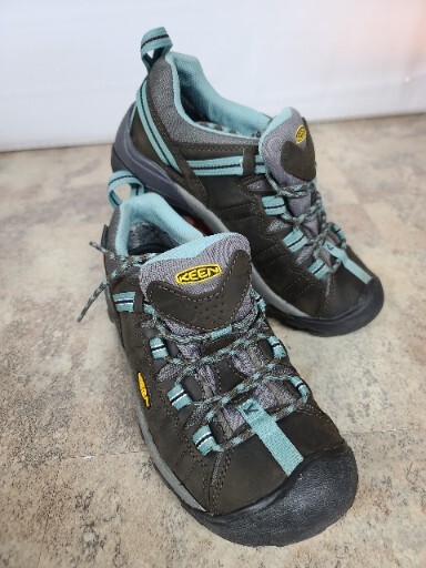 Scarpe basse da trekking trail da donna grigie e blu Keen Dry taglia 8 #010220