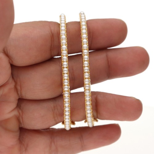 Elegantes brazaletes de perlas blancas circonita cúbica en acabado oro amarillo - Juego de 2 para mujer - Imagen 5 de 12
