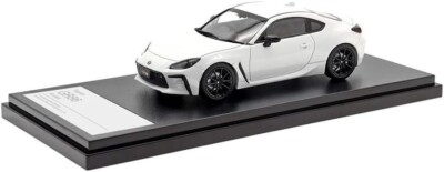 ハイストーリー　GR86 RZ クリスタルホワイトパール　1/43ミニカー ハイストーリー GR86 RZ クリスタルホワイトパール 1/43ミニカー