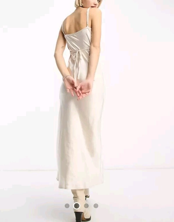 motel padil satin midi dress Motel Padil Satin Midi/Maxi Dress Pearl Ivory Size Medium NWT Sold Out