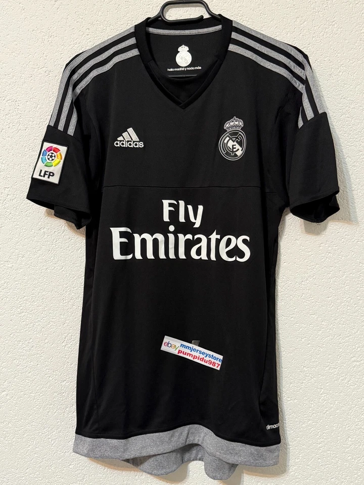 Camiseta Iker Casillas #1 Camiseta Real Madrid Fútbol Adidas S Camiseta Negra España Foto 3 de 4