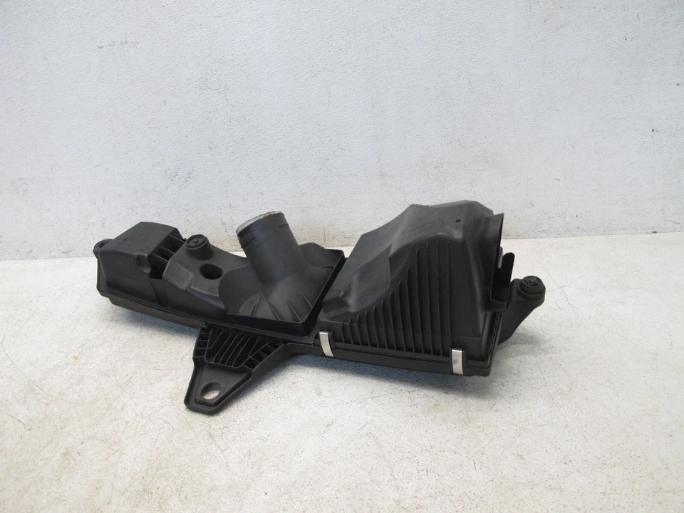 12-16 BMW F30 328i 430i 228i tracción trasera xDRIVE 2.0 FILTRO DE ADMISIÓN CAJA LIMPIADOR FABRICANTE DE EQUIPOS ORIGINALES 121223 Foto 3 de 4