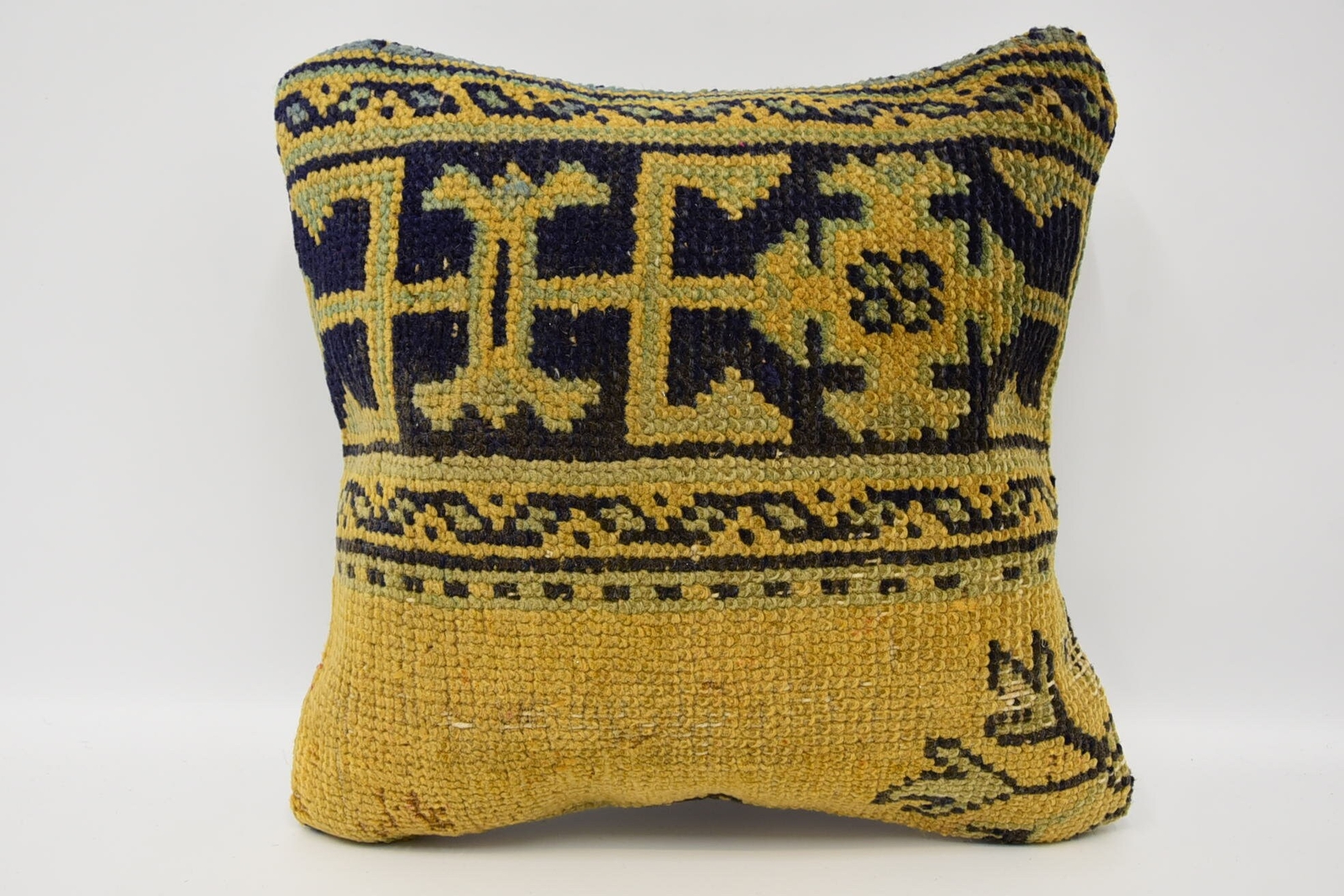 Designer Pillows, 16