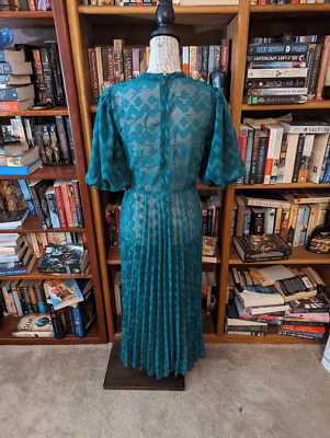 green chevron dress 70s Women's Vintage Dress Chevron Stripe Asian Inspired Maxi Modest Small VFG Leslie Fay Green Blue