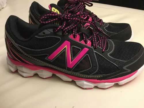 NEW BALANCE 750 V3 WOMENS RUNNING SHOES 