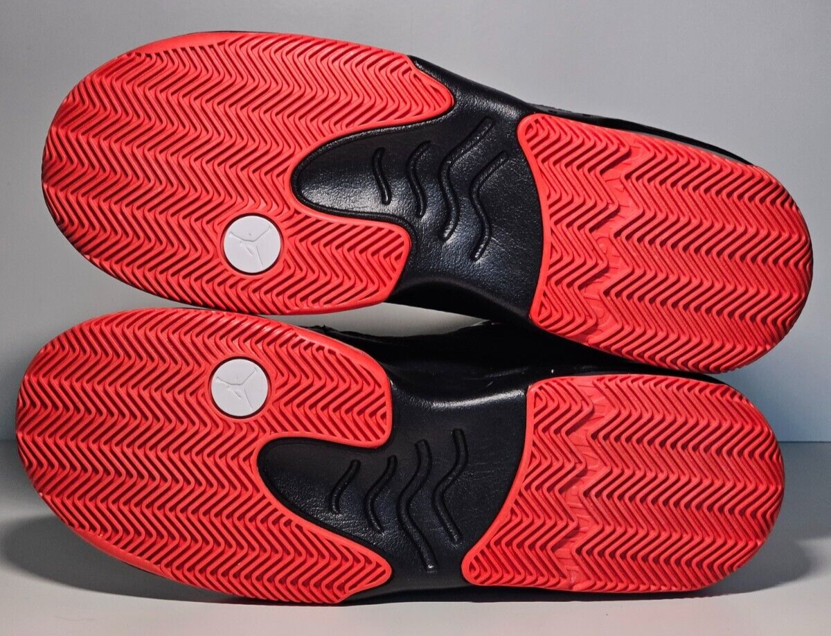 Nike Kids Jordan Max Aura 2 (GS), CN8094-060 Black/White-Chile Red