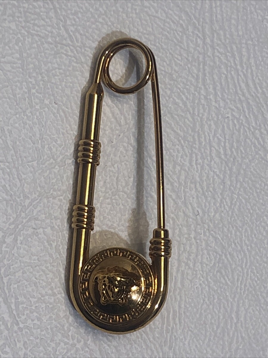 VERSACE ゴールド フックピアス ライオンヘッド VERSACE ゴールド フックピアス ライオンヘッド メンズ