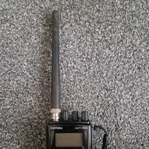 Yupiteru MVT-7100 Odbiornik skanera radiowego - Zdjęcie 2 z 9