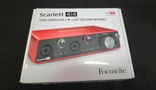 Focusrite Scarlett 4i4 3rd gen Audio Interfac...