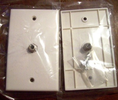LOT 6 WHITE COAXIAL WALL PLATE SINGLE OUTLET CONNECTOR GC Electronics 32-3066-BU