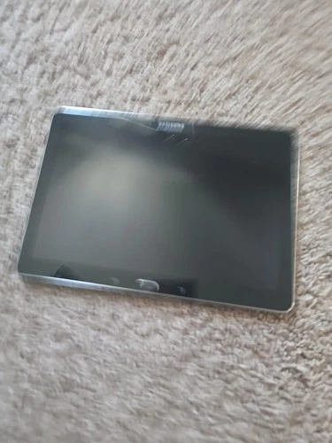 Samsung SM-T380 Tablet 16GB - Picture 1 of 2