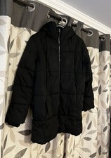 Women's Coat Size S, But I Would Recommend It For M