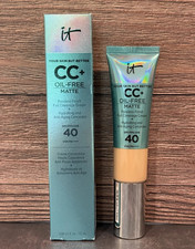 It Cosmetics CC Oil-Free Matte Full Coverage Foundation SPF 40  Medium Tan