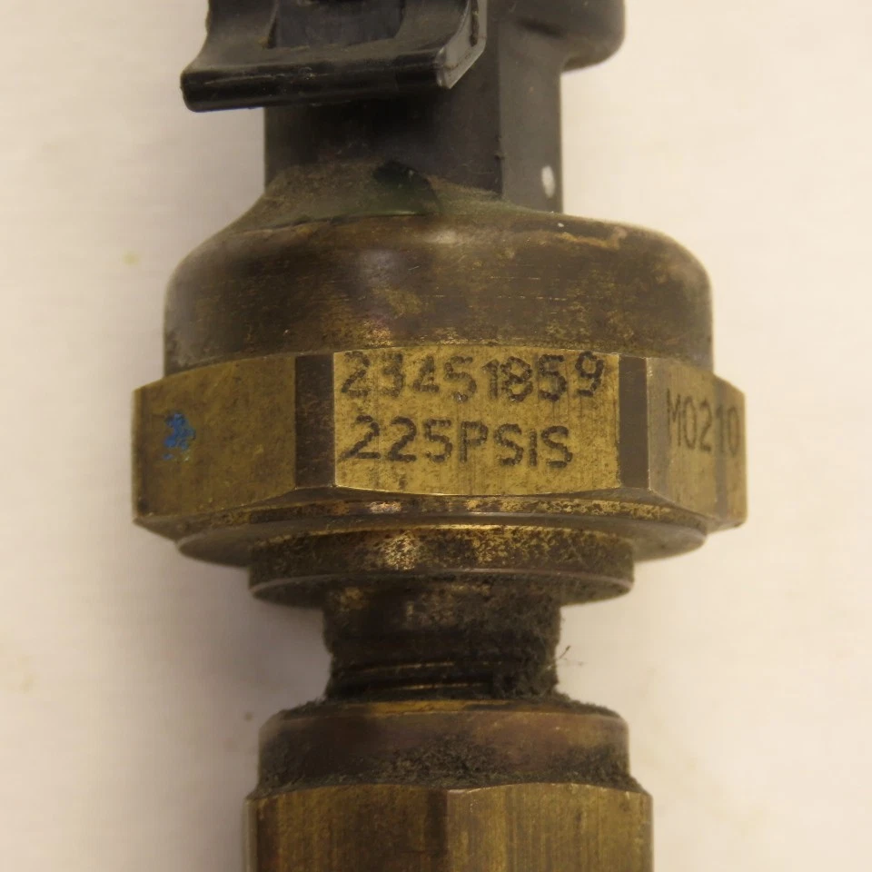 Ingersoll Rand 23451859 Air Compressor Pressure Transducer 225 PSIS - Image 2 of 4