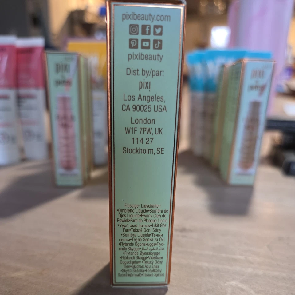 Sombra líquida Pixi by Petra EyeLift Max - Oliva 0442 - 0,12 oz. ¡Nuevo y precintado! Foto 4 de 4