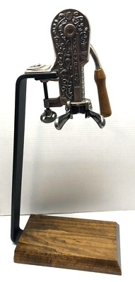 Roger Champion Model 1897 Countertop Wine Bottle Corkscrew Opener & Corker