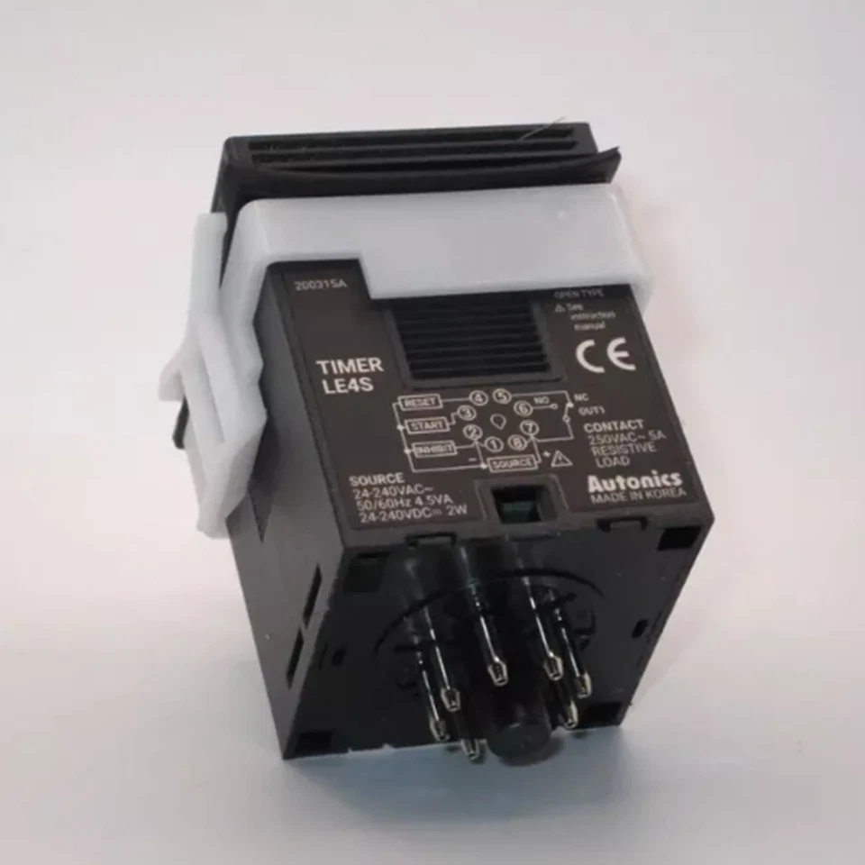 NEW AUTONICS LE4S Digital Backlit LCD Timer - Image 2 of 3