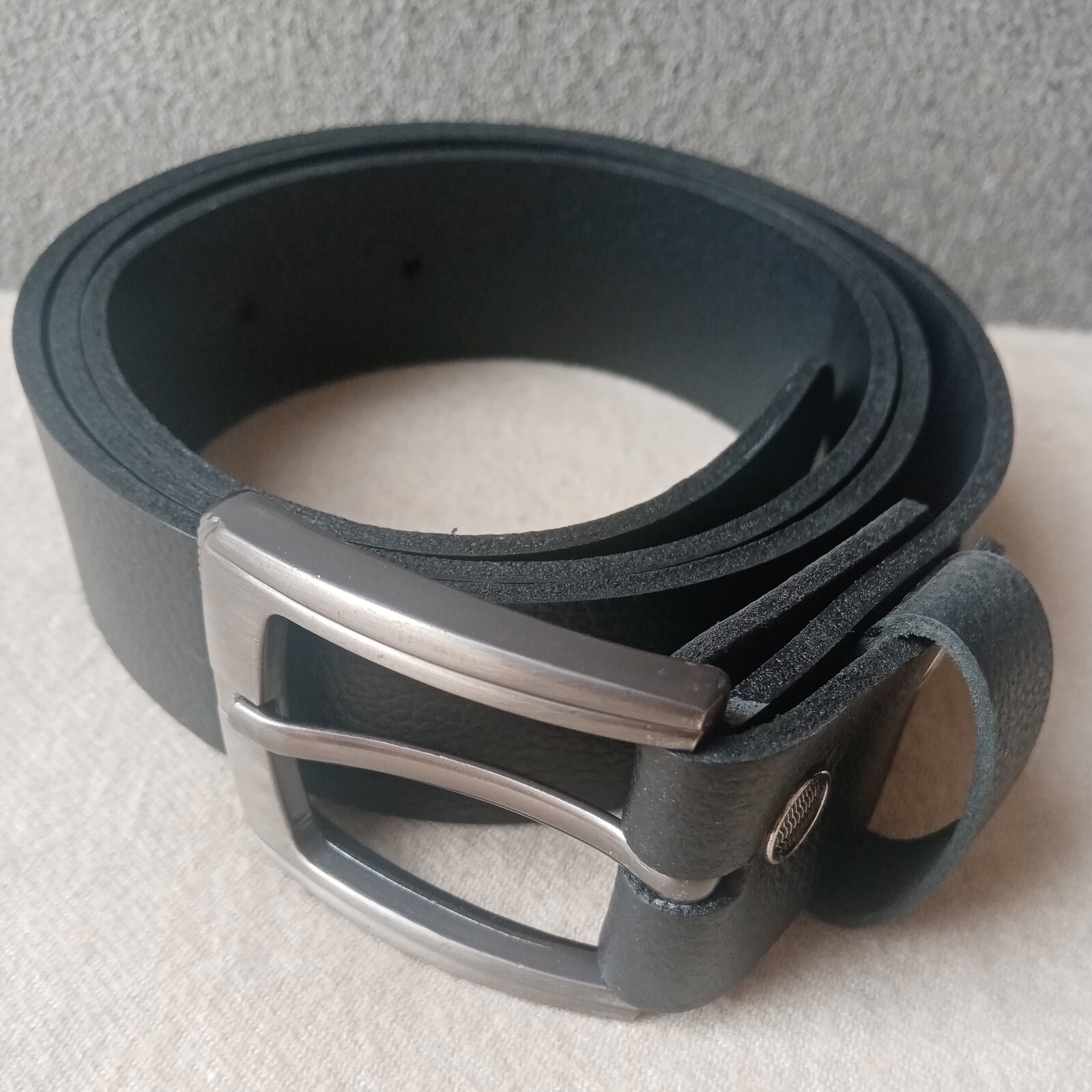 Superior 100% Original Cowhide Smooth Leather Belt for Premium Style-image