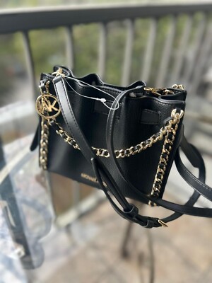 Michael Kors Black Belt Bag with Gold Chain Accent NWT Michael Kors Black MK Belt Bag Pull Chain | eBay main image 2
