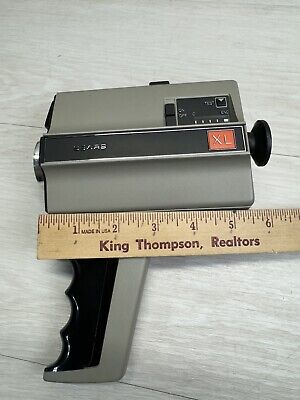 Vintage Sears 180XL 9180 Low-Light Movie Camera w Storage Vintage Sears 180XL 9180 Low-Light Movie Camera w Storage
