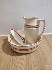 Ancien service de toilette, Broc et lavabo, Moulin des Loups & Hamage