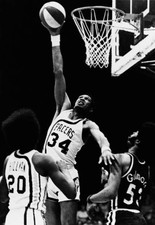 Mel Daniels Of The Indiana Pacers Shoots Old Basketball Photo
