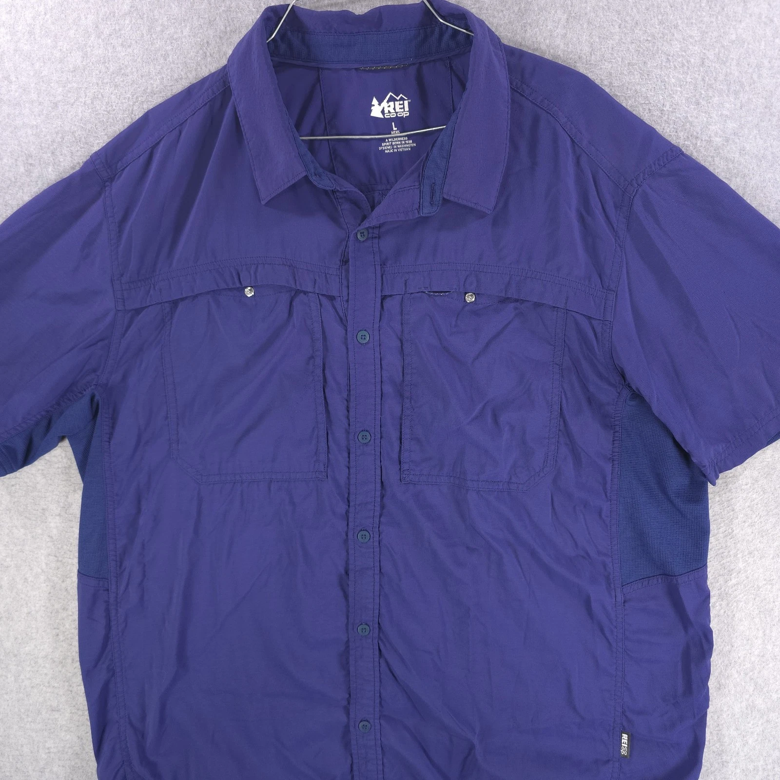 REI Co-op Short Sleeve Hiking Blue Nylon Stretch Mesh Vented Shirt Mens Large