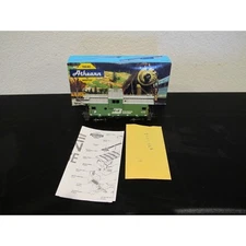 Athearn 5361 Burlington Northern (Green) Wide Vision Caboose Kit HO Train
