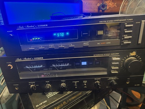 Fisher Studio Standard CA-880 Amplifier & FM-660 Stereo Synthesizer Tuner