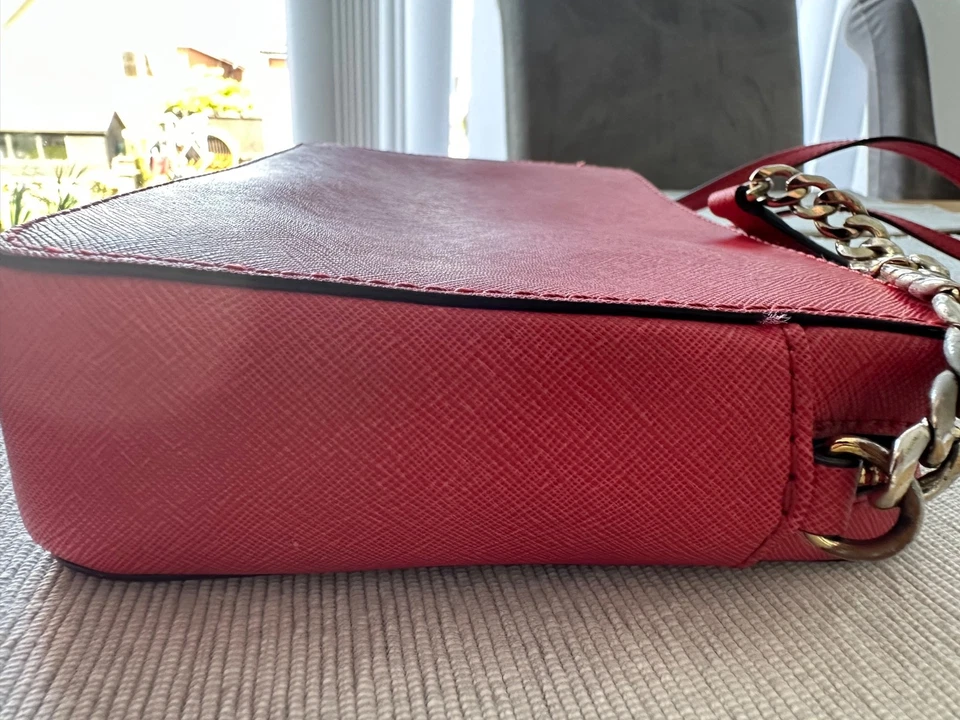 Michael Kors Jet Set Cross Body Bag - Salmon Pink - Image 4 of 4