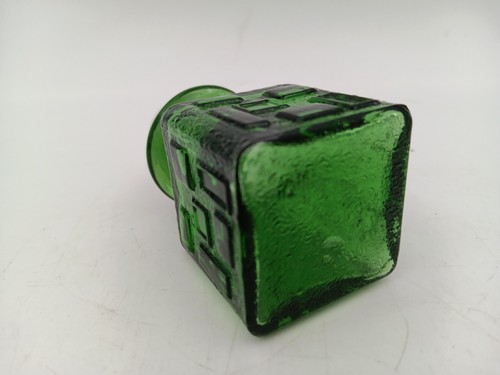 Green "Brutalist" Decanter Stopper GENIE BOTTLE STOPPER - Picture 5 of 9