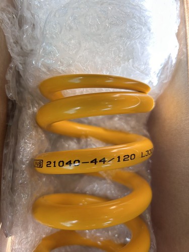 Ohlins Rear Spring - Picture 2 of 2