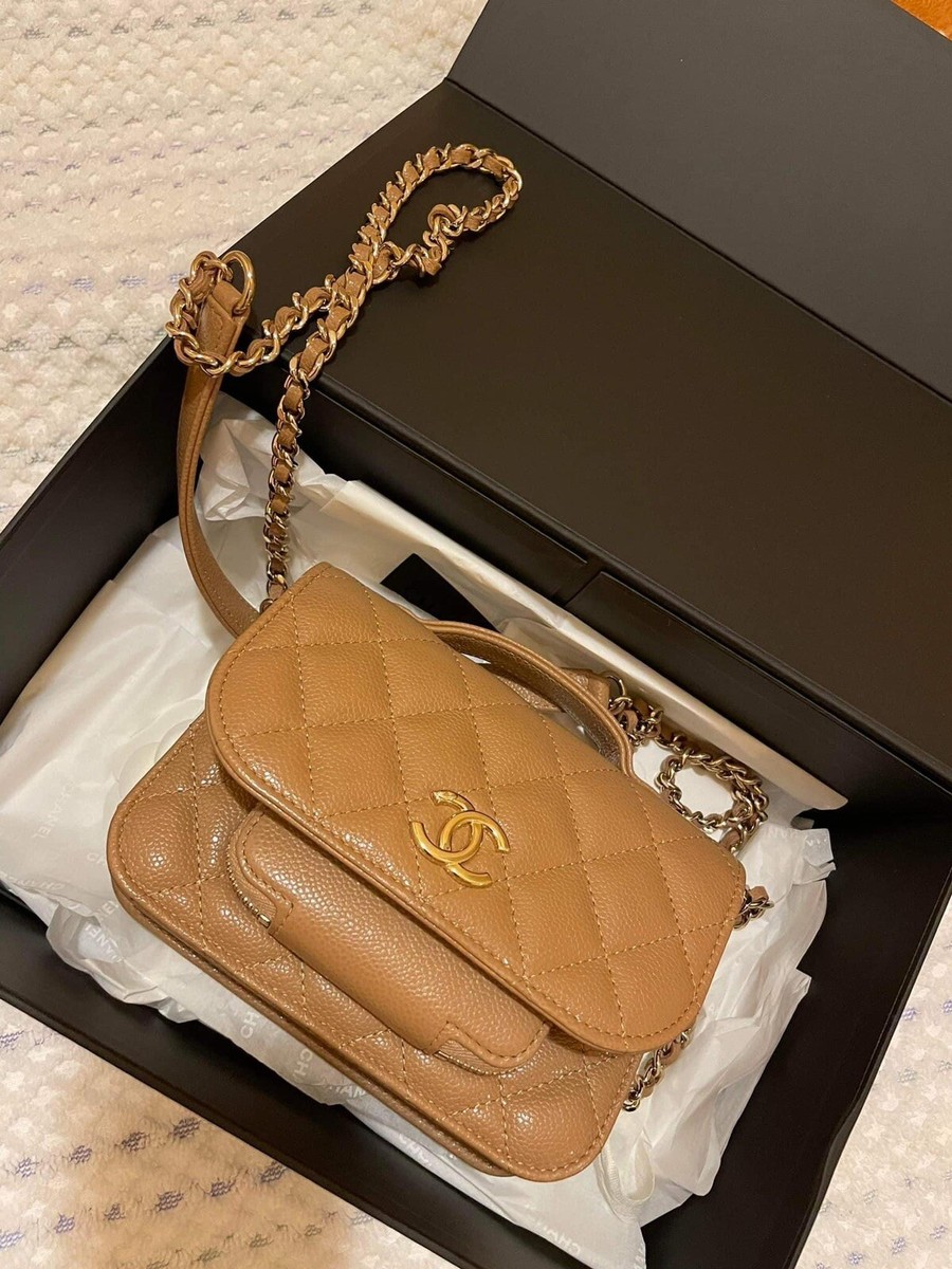 CHANEL Business Affinity Flap Bag Mini. Beige With Light
