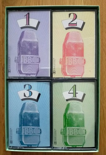 Family Favourites 4 x Cassette Tape Nostalgia Box Set TESTED EX - Picture 2 of 5