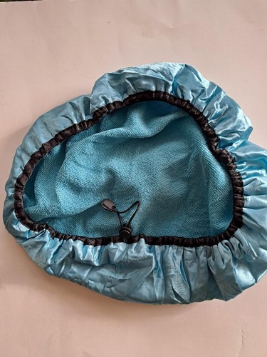 ZWEI (2) Duschkappen für Damen, Frottee gefüttert, groß wiederverwendbar - Neu - Bild 1 von 2