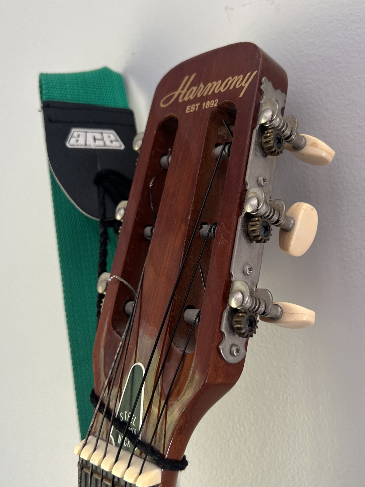 Vintage Harmony H5422 Parlor Acoustic Guitar (EUC) eBay