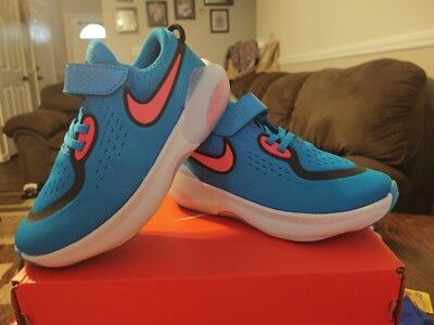 PS Nike Joyride Dual Run Run size 2  (PS)  Blue/Laser Crimson/Photon Dust/Black 