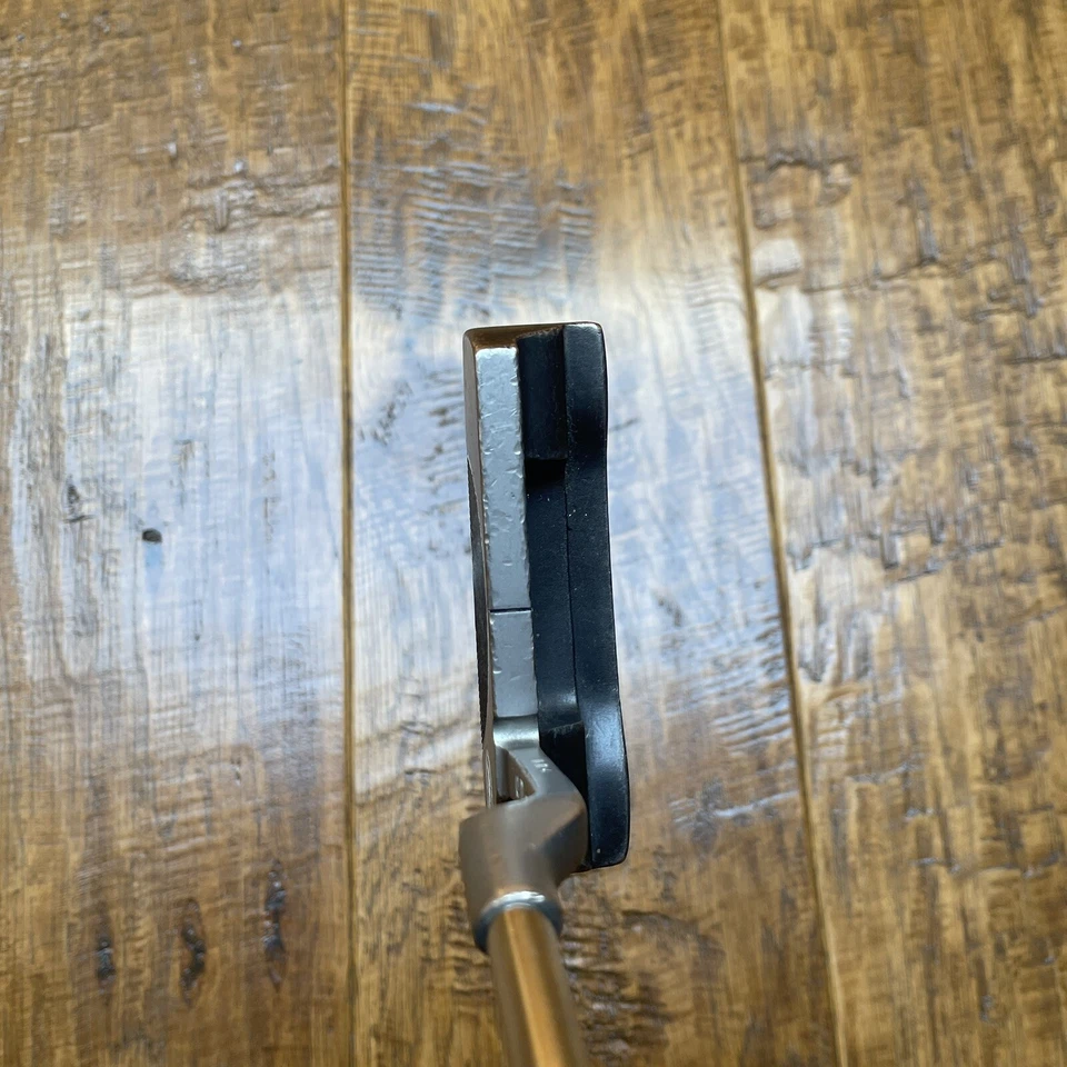 NICE Yes! C-Groove Callie Swash Desn Putter, Right Handed, Steel Shaft, 33.75” - Image 3 of 4