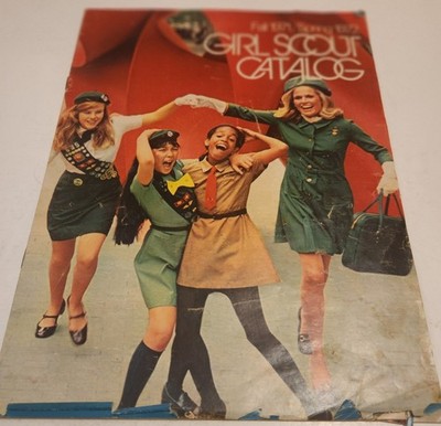 Vintage Fall 1971/Spring 1972 Girl Scout Catalog