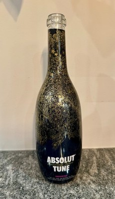 Absolut Vodka ''TUNE  limited edition *EMPTY* 750ml bottle