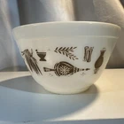 Vintage PYREX Early American 1.5 Pt Mixing Bowl Eagle Rooster Corn #401
