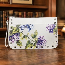 White House Black Market Hydrangea Studded Wristlet Clutch | Floral White Evenin