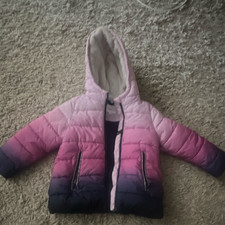 s.Oliver Mädchen Steppjacke Gr. 104 Kapuze F...