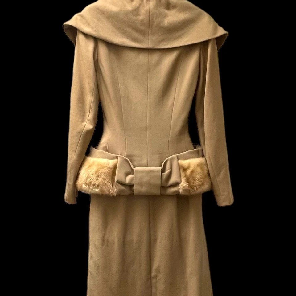 1950s Warm Brown Wool Crepe Atomic Lilli Ann Suit Pencil Skirt, Blonde Mink Fur - Image 3 of 4