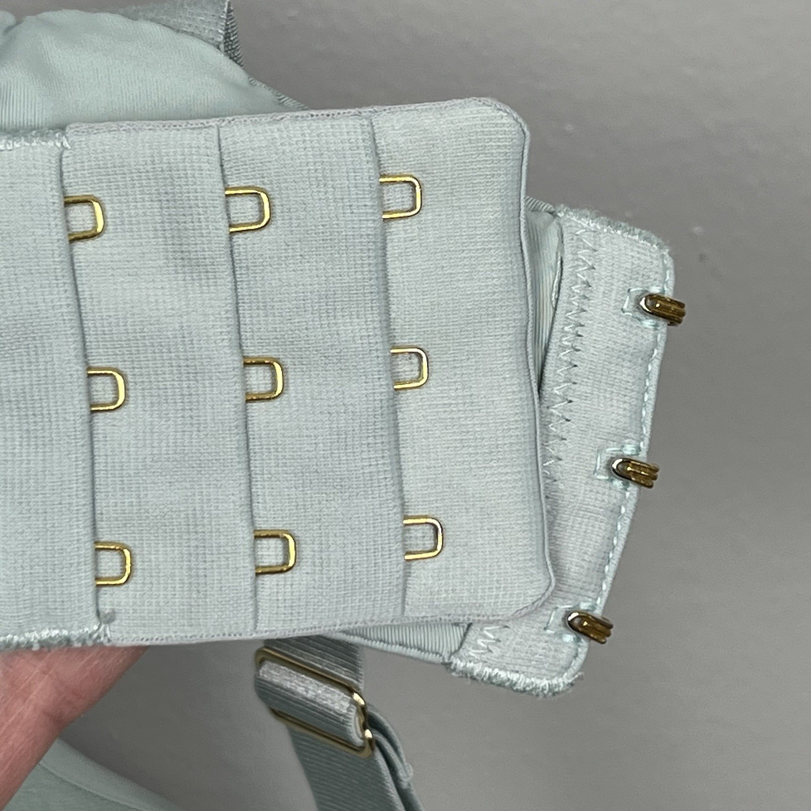 ThirdLove light green lightly lined underwire adj… - image 5