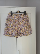 H&M Shorts (100% cotton) - Size 10